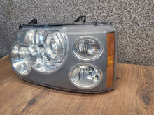 Laden Sie das Bild in den Galerie-Viewer, Frontscheinwerfer Land Rover Range Sport L320 Xenon Links Scheinwerfer Headlight SCH8706365017th