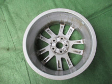 Load image into Gallery viewer, 1x Alufelge 17 Zoll 6.0" 5x112 48ET Glanz Silber 8V0601025DH Audi A3 Rim Wheel FEL7326191016jm