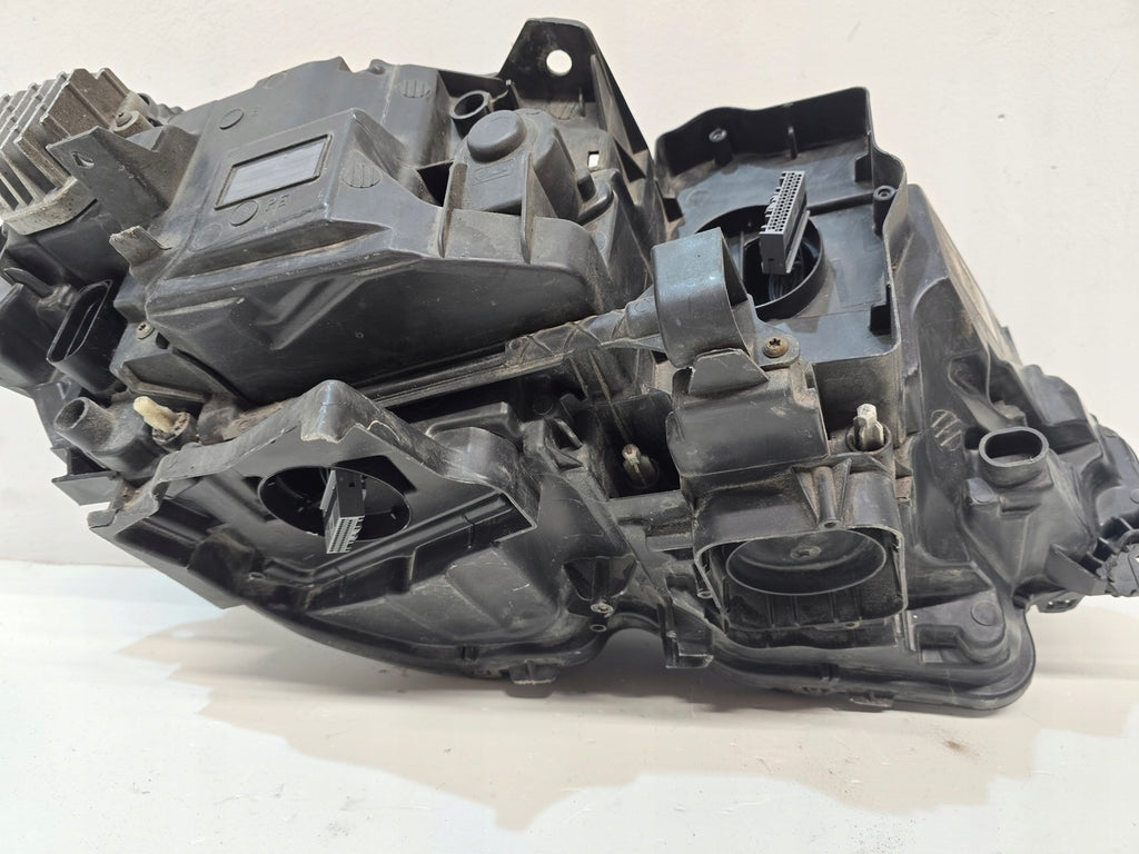 Frontscheinwerfer Volvo S90 V90 31386170 LED Ein Stück (Rechts oder Links) SCH7832638828iv