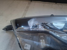 Laden Sie das Bild in den Galerie-Viewer, Frontscheinwerfer Iveco Daily VI I 05802476873 Rechts Scheinwerfer Headlight SCH4578581115as