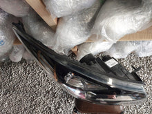 Laden Sie das Bild in den Galerie-Viewer, Frontscheinwerfer Renault Trafic III 260109552R 260604842R LED Ein Satz SCH6978632939bh