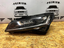 Laden Sie das Bild in den Galerie-Viewer, Frontscheinwerfer Skoda Superb 3V1941015D LED Links Scheinwerfer Headlight SCH2304922674ik