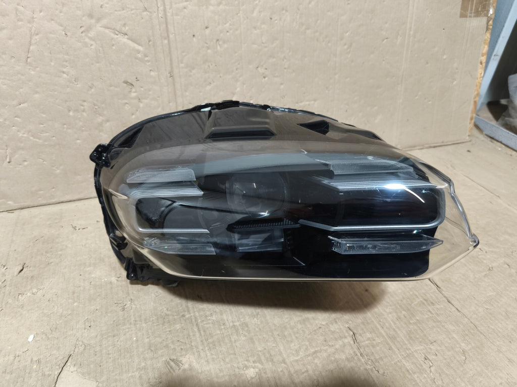 Frontscheinwerfer Porsche Taycan 9J1941032E Full LED Rechts Headlight SCH1741100120sp