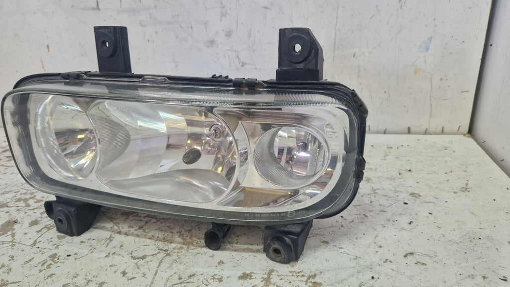 Frontscheinwerfer Mercedes-Benz 9738202661 Links Scheinwerfer Headlight SCH7028530206wr