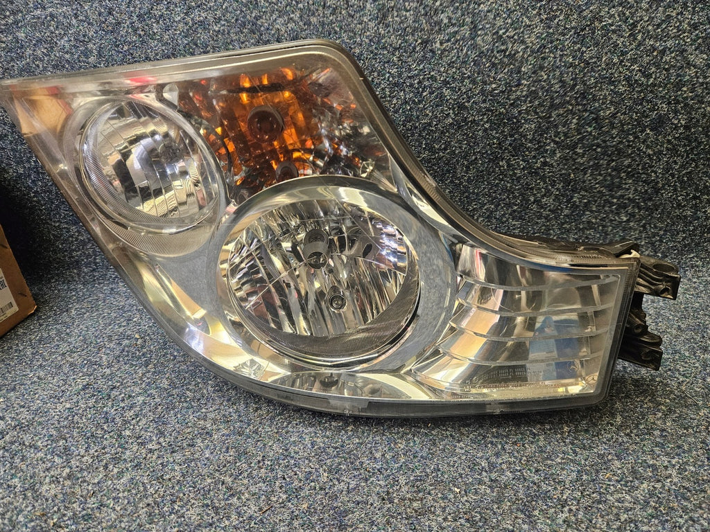 Frontscheinwerfer Mercedes-Benz A9608200339 LED Rechts Scheinwerfer Headlight