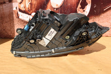 Laden Sie das Bild in den Galerie-Viewer, Frontscheinwerfer Mercedes-Benz W2069064703 LED Links Scheinwerfer Headlight SCH5329483073ee