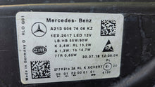 Laden Sie das Bild in den Galerie-Viewer, Frontscheinwerfer Mercedes-Benz W213 A2139067606KZ Full LED Rechts Headlight SCH6197249054ew
