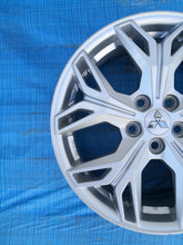 Laden Sie das Bild in den Galerie-Viewer, 1x Alufelge 18 Zoll 7.0" 5x114.3 38ET MZ315060 Mercedes-Benz Outlander I FEL5382009635ro