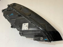 Load image into Gallery viewer, Frontscheinwerfer VW Touran 5TB941035B LED Links Scheinwerfer Headlight SCH9063750088wg