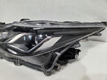 Laden Sie das Bild in den Galerie-Viewer, Frontscheinwerfer Toyota Corolla 81150-02T31 Links Scheinwerfer Headlight SCH4334511867cu