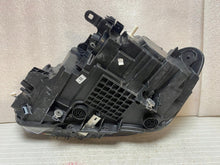 Laden Sie das Bild in den Galerie-Viewer, Frontscheinwerfer BMW X2 F39 5A1E0A8 Full LED Rechts Scheinwerfer Headlight SCH6750606687gn