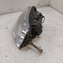 Laden Sie das Bild in den Galerie-Viewer, Frontscheinwerfer Seat Alhambra 0301182273 7M3941017 Xenon Links Headlight