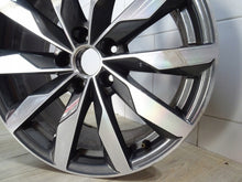 Load image into Gallery viewer, 1x Alufelge 18 Zoll 8.0&quot; 5x112 40ET Glanz Grau 8W0601025FJ Audi A4 Mg Rim Wheel