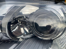 Load image into Gallery viewer, Frontscheinwerfer Audi A8 4E0907813 5DV008290-00 Links Scheinwerfer Headlight