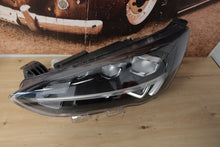 Laden Sie das Bild in den Galerie-Viewer, Frontscheinwerfer Ford Focus LED Links Scheinwerfer Headlight SCH3026247582gd