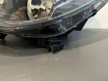 Load image into Gallery viewer, Frontscheinwerfer Mercedes-Benz Cla Links Scheinwerfer Headlight SCH1566469628su