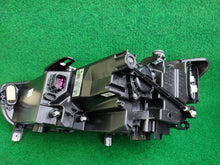 Laden Sie das Bild in den Galerie-Viewer, Frontscheinwerfer Seat Leon 5FB941008F LED Rechts Scheinwerfer Headlight
