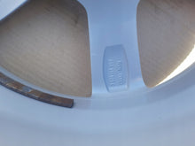 Load image into Gallery viewer, 1x Alufelge 18 Zoll 8.0&quot; 5x112 40ET 80A601025C Audi Q5 Rim Wheel