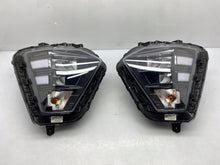 Load image into Gallery viewer, Frontscheinwerfer Hyundai Kona HF92112020 LED Ein Satz Scheinwerfer Headlight SCH2540555735iq