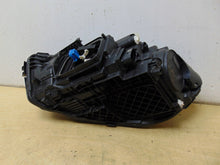 Laden Sie das Bild in den Galerie-Viewer, Frontscheinwerfer Mercedes-Benz W177 A1779062605 Rechts Scheinwerfer Headlight SCH5970330835kc