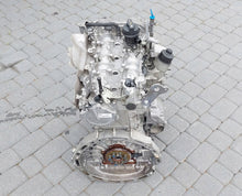 Load image into Gallery viewer, Motor Mercedes-Benz W177 133980 2.0 130TKm Benzin Engine Unkomplett