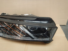 Laden Sie das Bild in den Galerie-Viewer, Frontscheinwerfer Skoda Octavia IV 5E4941016A LED Rechts Scheinwerfer Headlight SCH7158158983xd