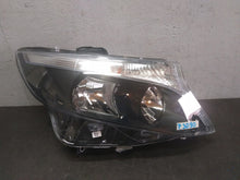 Laden Sie das Bild in den Galerie-Viewer, Frontscheinwerfer Mercedes-Benz Vito W447 A4479067800 Rechts Headlight