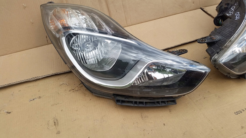 Frontscheinwerfer Hyundai Ix20 456789 Rechts Scheinwerfer Headlight