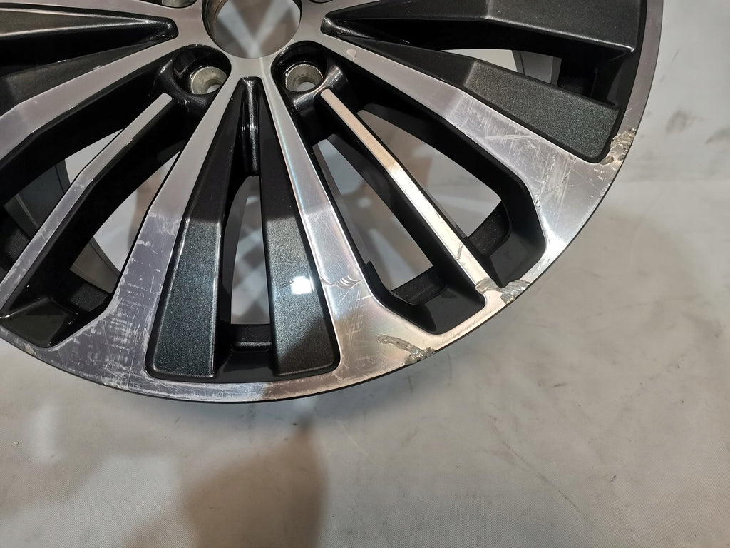 1x Alufelge 18 Zoll 8.0" 5x108 42ET 32209455 Volvo S90 V90 Rim Wheel