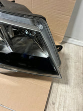 Laden Sie das Bild in den Galerie-Viewer, Frontscheinwerfer Skoda Superb II 3T1941016H LED Rechts Scheinwerfer Headlight