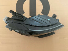 Laden Sie das Bild in den Galerie-Viewer, Frontscheinwerfer Jeep Wagoneer 68568200AA Rechts Scheinwerfer Headlight SCH5493567513ql