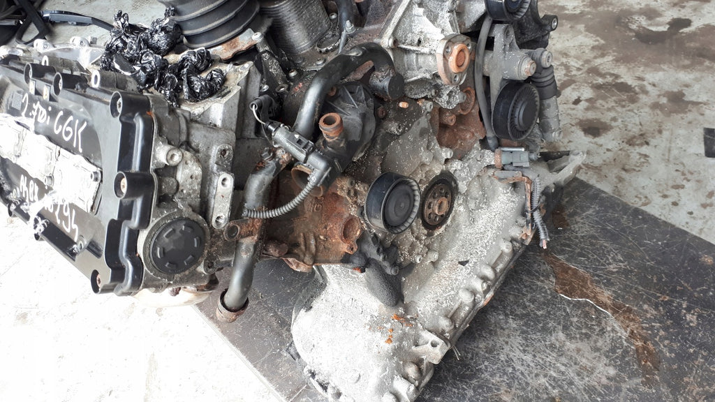 Motor Audi A6 C6 A4 B8 CGKA 2.7 TDI 190PS 140kW 189TKm 2010 Diesel Unkomplett