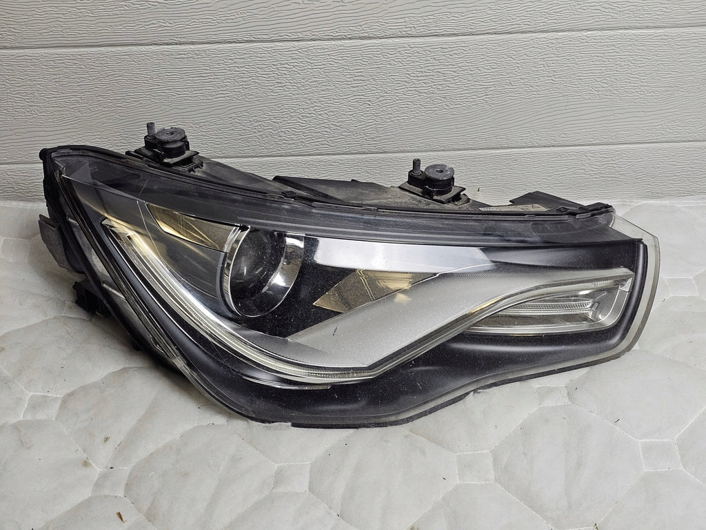 Frontscheinwerfer Audi A1 8X0941004M Xenon Rechts Scheinwerfer Headlight