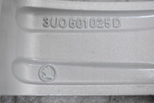 Load image into Gallery viewer, 1x Alufelge 17 Zoll 7.0" 5x112 37ET Glanz Silber 3U0601025D Skoda Superb FEL7323039890fv
