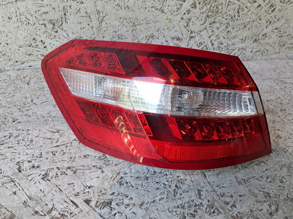 Rückleuchte Mercedes-Benz A2129066601 Links Rearlight