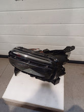 Laden Sie das Bild in den Galerie-Viewer, Frontscheinwerfer Jeep I 52218721 Full LED Links Scheinwerfer Headlight SCH4051309441eo