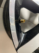 Load image into Gallery viewer, 1x Alufelge 17 Zoll 6.5" 4x108 19ET 9800494077 Citroën C4 Cactus Rim Wheel FEL8472274413hl