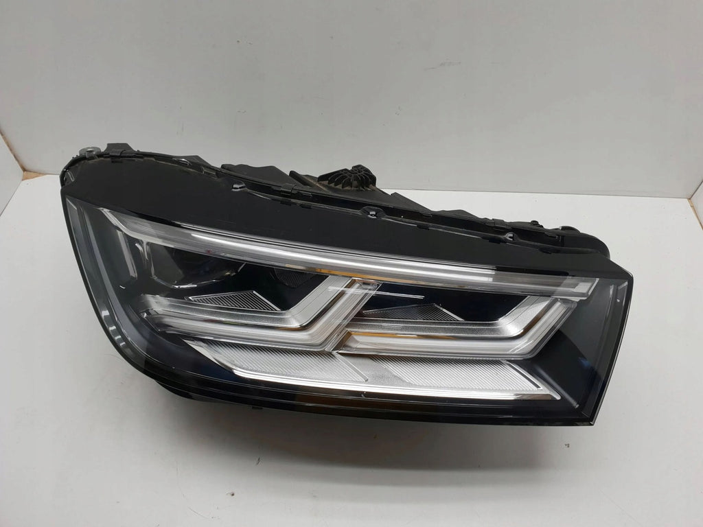 Frontscheinwerfer Audi A5 80A941034A Vorderseite Scheinwerfer Headlight SCH5835618401tx