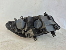 Laden Sie das Bild in den Galerie-Viewer, Frontscheinwerfer Mercedes-Benz Sprinter A9109060000 Links Headlight SCH1246493426ou
