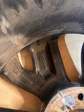 Load image into Gallery viewer, 1x Alufelge 18 Zoll 7.0" 5x128 40300-BX80A Nissan Juke Rim Wheel FEL4854743642ph