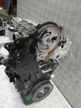 Laden Sie das Bild in den Galerie-Viewer, Motor Peugeot 308 II YH01 1.5 HDI 2023 Diesel Engine Unkomplett MOT8644648813gl