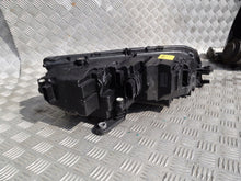 Laden Sie das Bild in den Galerie-Viewer, Frontscheinwerfer Skoda Octavia III 5E1941015 Links Scheinwerfer Headlight SCH6764291911gx