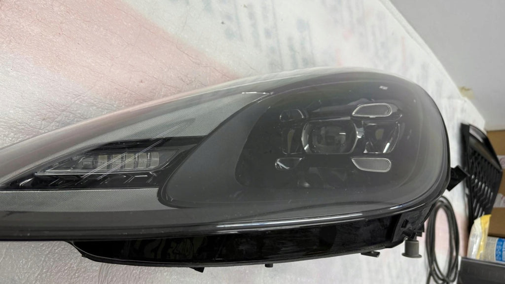 Frontscheinwerfer Porsche Cayenne 9Y0941033AB LED Links Scheinwerfer Headlight SCH6801419850mz