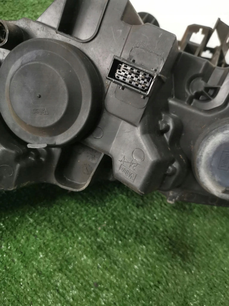 Frontscheinwerfer Citroën C4 I 89037600 Rechts Scheinwerfer Headlight