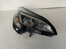 Laden Sie das Bild in den Galerie-Viewer, Frontscheinwerfer Opel Corsa E 39068628RH 1EF011830-01 LED Rechts Headlight