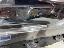 Laden Sie das Bild in den Galerie-Viewer, Frontscheinwerfer Mercedes-Benz Gla H247 A2479064205KZ LED Rechts Headlight SCH3192776606zs