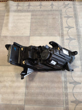 Load image into Gallery viewer, Frontscheinwerfer Dacia Sandero III Jogger 260605914R LED Links Headlight SCH7962862300jb