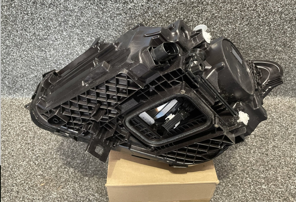 Frontscheinwerfer Mercedes-Benz W247 A2479065207 LED Rechts Headlight SCH2854246057be