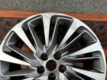 Laden Sie das Bild in den Galerie-Viewer, 1x Alufelge 18 Zoll 7.5" 5x105 44ET Glanz Graphit 13409655 Mg Astra K Rim Wheel FEL5698364602uq