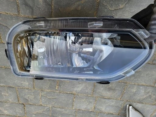 Frontscheinwerfer Dacia Spring 260101001 Rechts Scheinwerfer Headlight